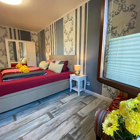 Couette-café Zum Fuerstenberg 3*