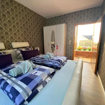 Bed & Breakfast Zum Fuerstenberg