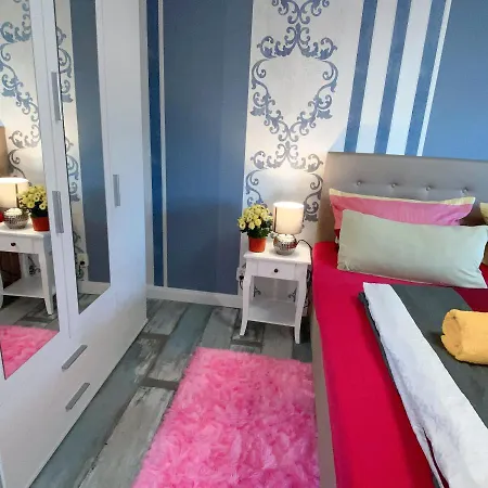 Zum Fuerstenberg Bed & Breakfast