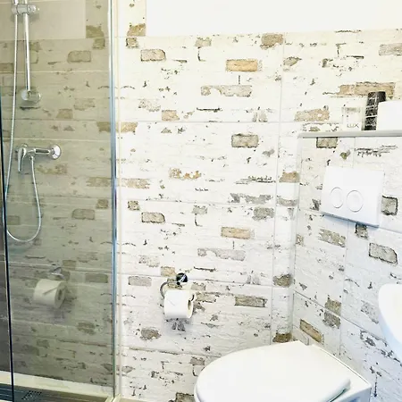 Zum Fuerstenberg Bed & Breakfast