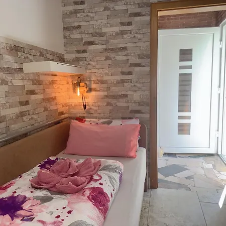 Bed & Breakfast Zum Fuerstenberg