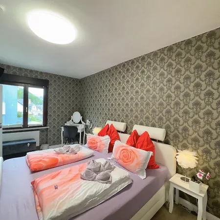 Bed & Breakfast Zum Fuerstenberg 3*